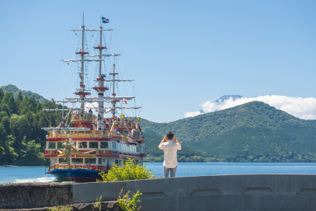 230
