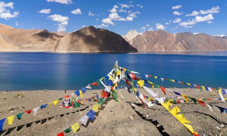 picturesque-tour-ladakh-08